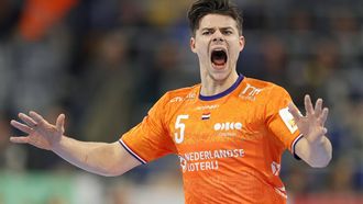 epa11069849 Netherland's Rutger ten Velde reacts during the EHF Men's EURO 2024 Group E handball match between Netherlands and Georgia in Mannheim, Germany, 11 January  2024.  EPA/RONALD WITTEK