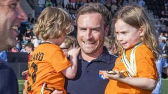 2022-04-18 17:49:16 AMSTELVEEN - coach Rick Mathijssen (Bldaal) na  de Europacup hockey finale van de mannen tussen Rot-Weiss Koln en HC Bloemendaal . HC Bloemendaal werd vorig jaar kampioen van de clubcompetitie. . ANP KOEN SUYK