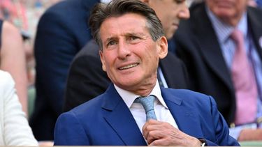 2023-07-06 14:27:01 President of the International Association of Athletics Federations Sebastian Coe is pictured at Centre Court on the fourth day of the 2023 Wimbledon Championships at The All England Tennis Club in Wimbledon, southwest London, on July 6, 2023.  
Glyn KIRK / AFP