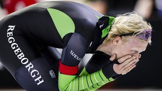 HEERENVEEN - Tim Prins na de 1000m mannen op de vierde dag van het olympisch kwalificatietoernooi langebaanschaatsen in Thialf. ANP SEM VAN DER WAL