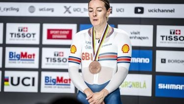 epa11671702 Bronze medalist Katy Marchant of Great Britain poses during the award ceremony of the women's Keirin race at the UCI Track Cycling World Championships in Ballerup, Denmark, 20 October 2024.  EPA/Mads Claus Rasmussen  DENMARK OUT