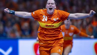 ROTTERDAM - Romee Maarschalkerweerd tijdens de WK-handbalwedstrijd in groep E tussen Nederland en Egypte in Ahoy Rotterdam. ANP RONALD HOOGENDOORN