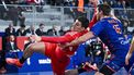 epa11837361 Gergo Fazekas (L) of Hungary and Lars Kooij (R) of Netherlands in action during the IHF Men's Handball World Championship 2025 preliminary round Group D match between Hungary and Netherlands in Varazdin, Croatia, 19 January 2025.  EPA/Tibor Illyes HUNGARY OUT