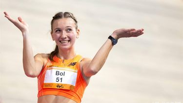 APELDOORN - Femke Bol in actie op de finale 400 meter tijdens de tweede dag van de Nederlandse kampioenschappen indooratletiek. ANP IRIS VAN DEN BROEK