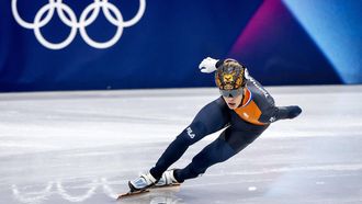 MILAAN - Jens van ’t Wout tijdens de kwartfinales voor de 1000 meter bij het shorttrack schaatsen in de Milano Ice Skating Area op de Olympische Winterspelen van Milaan. SEM VAN DER WAL / ANP