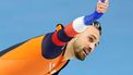 epa11207824 Kjeld Nuis of Netherlands celebrates after finishind third in the Men’s 1000m Sprint at the ISU Speed Skating Allround World Championships in Inzell, Germany, 08 March 2024.  EPA/ANNA SZILAGYI