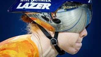 APELDOORN - Hetty van de Wouw tijdens een training in Omnisport Apeldoorn. De Nederlandse sprintselectie traint in aanloop naar het WK baanwielrennen. KOEN VAN WEEL / ANP