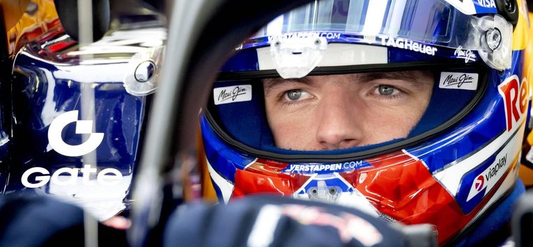 BAHREIN - Max Verstappen (Red Bull Racing) tijdens de eerste testdag op het Bahrain International Circuit voorafgaand aan de start van het Formule 1-seizoen. SANDER KONING / ANP