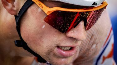 GLASGOW - Mathieu van der Poel tijdens de wegrace mannen op de vierde dag van het wereldkampioenschappen wielrennen. De Schotse stad is van 3 tot en met 13 augustus het toneel van een wereldkampioenschap met meerdere fiets disciplines. ANP ROBIN VAN LONKHUIJSEN