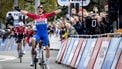 ARNHEM - Danny van Poppel (RED BULL - BORA - HANSGROHE) wint op de slotdag van de Tour of Holland. Voor het eerst in 21 jaar wordt er weer een wielerronde georganiseerd op Nederlandse bodem. ANP ROBIN VAN LONKHUIJSEN