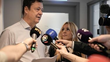 epa12178554 Defense lawyer John Christian Elden comments on the verdict in the case involving Gjert Ingebrigtsen, in Oslo, Norway, 16 June 2025. Gjert Ingebrigtsen, father of Olympic champion Jakob Ingebrigtsen has been found guilty of hitting the athlete's sister Ingrid. The family became TV stars with the reality series 'The Ingebrigtsens.'  EPA/STIAN LYSBERG SOLUM  NORWAY OUT