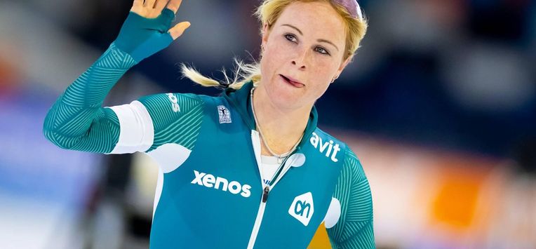 HEERENVEEN - Marijke Groenewoud in actie op de 3000 meter tijdens de eerste dag van het NK Allround & Sprint. IRIS VAN DEN BROEK / ANP