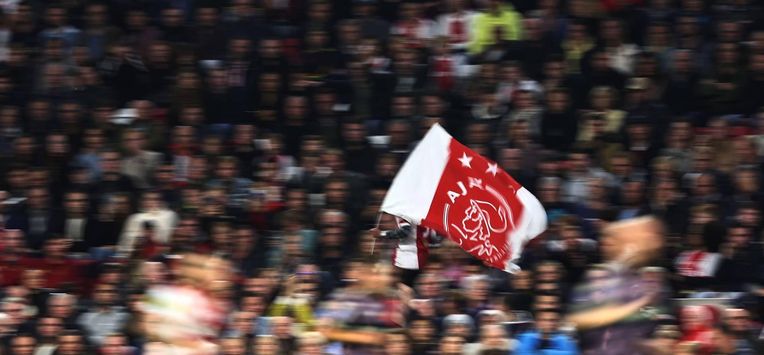 AMSTERDAM - Ajax supporters tijdens de Nederlandse eredivisie wedstrijd tussen Ajax Amsterdam en Go Ahead Eagles in de Johan Cruijff ArenA op 1 oktober 2022 in Amsterdam, Nederland. ANP VINCENT JANNINK