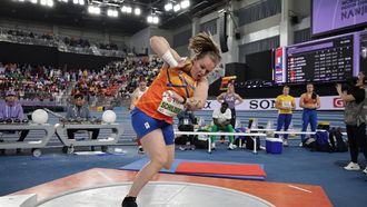 epa11978729 Jessica Schilder of Netherlands competes in the Women's Shot Put final at the World Athletics Indoor Championships in Nanjing, China, 21 March 2025.  EPA/ANDRES MARTINEZ CASARES