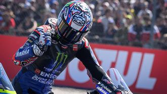 Monster Energy Yamaha MotoGP team's French motoGP rider Fabio Quartararo celebrates after winning the pole position during the France Moto GP Grand Prix qualifying session at the Le Mans Circuit on May 10, 2025.
 
Loic VENANCE / AFP
