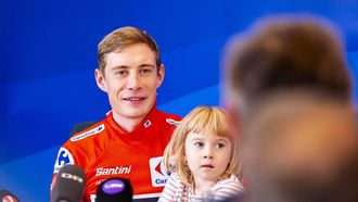 Overall winner team Visma-Lease a bike's Danish rider Jonas Vingegaard is pictured with his daughter Frida at the celebration of his victory in the  Vuelta a Espana cycling event in Skive, Denmark, on September 19, 2025. 
Johnny Pedersen / Ritzau Scanpix / AFP