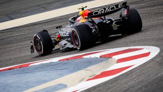 BAHREIN - Liam Lawson (Red Bull Racing) tijdens de tweede testdag op het Bahrain International Circuit voorafgaand aan de start van het Formule 1-seizoen. ANP SEM VAN DER WAL