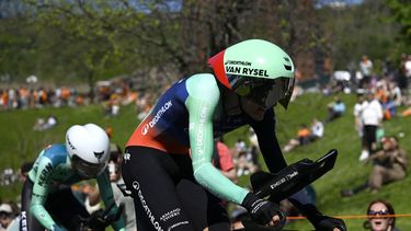 Team Decathlon CMA CGM's French rider Paul Seixas (R) competes ahead of team Decathlon CMA CGM's US rider Matthew Riccitello in the first stage of the Basque Country's Itzulia cycling tour, a 13.8 km time trial in Bilbao on April 6, 2026.  
ANDER GILLENEA / AFP
