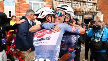 Belgian Jasper Philipsen of Alpecin-Deceuninck celebrates after winning stage 3 of the Baloise Belgium Tour cycling race, from Turnhout to Scherpenheuvel-Zichem (188,3 km) on June 14, 2024. 
DAVID PINTENS / Belga / AFP