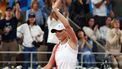 epa11499090 Iga Swiatek of Poland reacts after winning her Women's Singles first round match against Irina-Camelia Begu of Romania at the Tennis competitions in the Paris 2024 Olympic Games, at the Roland Garros in Paris, France, 27 July 2024.  EPA/DIVYAKANT SOLANKI