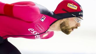 HEERENVEEN - Chris Huizinga tijdens de 10.000 meter op de laatste dag van het World Cup kwalificatietoernooi schaatsen in Thialf. ANP VINCENT JANNINK