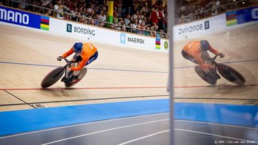 BALLERUP - Harrie Lavreysen tijdens de kwalificatie op de sprint op de vierde dag van het WK baanwielrennen in de Ballerup Super Arena. ANP IRIS VAN DEN BROEK