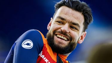 HEERENVEEN - Sjinkie Knegt tijdens een schaatstraining in Thialf, daags voordat de geselecteerde schaatsers van TeamNL vertrekken naar Beijing voor de WK shorttrack. ANP VINCENT JANNINK