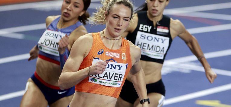 Netherlands' Lieke Klaver competes ahead of Britain's Yemi Mary John (back L) and Egypt's Bassant Hemida (back R) in the women's 400 metres heat 1 during the World Athletics Indoor Championships Kujawy Pomorze 2026 in Torun, Poland on March 20, 2026. 
Wojtek RADWANSKI / AFP