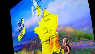 epa13321829 Women's Tour de France general director Marion Rousse unveils the map of the stages of the Tour de France Femmes 2027 during the presentation of the Tour de France 2027 cycling race in Paris, France, 22 October 2026.  EPA/CHRISTOPHE PETIT TESSON