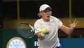 2023-09-16 17:49:40 epa10864935 Emil Ruusuvuori of Finland in action against Tommy Paul of USA during the Davis Cup Group D match between USA and Finland in Split, Croatia, 16 September 2023.  EPA/STRINGER