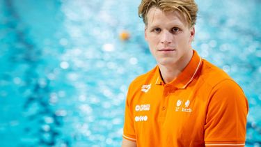 EINDHOVEN - Portret van Koen de Groot tijdens een mediadag ter voorbereiding op de Europese Kampioenschappen langebaanzwemmen in Parijs. De definitieve TeamNL selectie kon worden vastgesteld na afloop van de European Swimming Trials. IRIS VAN DEN BROEK / ANP