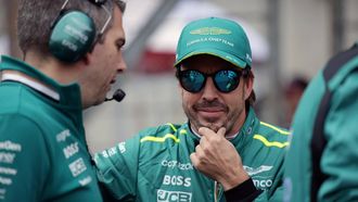 epa11289693 Aston Martin driver Fernando Alonso of Spain looks on before the Sprint ahead of the Formula One Chinese Grand Prix, in Shanghai, China, 20 April 2024. The 2024 Formula 1 Chinese Grand Prix is held at the Shanghai International Circuit racetrack on 21 April after a five-year hiatus.  EPA/ANDRES MARTINEZ CASARES / POOL