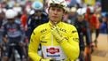epa12219754 Belgian rider Jasper Philipsen of Alpecin - Deceuninck team waits for the start of the 2nd stage of the Tour de France cycling race over 209.1km from Lauwin-Planque to Boulogne-sur-Mer, France, 06 July 2025.  EPA/MARTIN DIVISEK