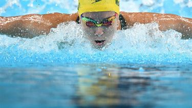 Australia's Emma Mckeon competes in the final of the women's 4x100m medley relay swimming event during the Paris 2024 Olympic Games at the Paris La Defense Arena in Nanterre, west of Paris, on August 4, 2024. 
Oli SCARFF / AFP