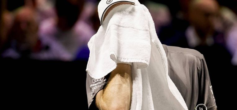 ROTTERDAM - Botic van de Zandschulp in actie tegen Alex De Minaur tijdens de kwartfinale op de vijfde dag van het ABN AMRO tennistoernooi in Ahoy Rotterdam. BAS CZERWINSKI / ANP