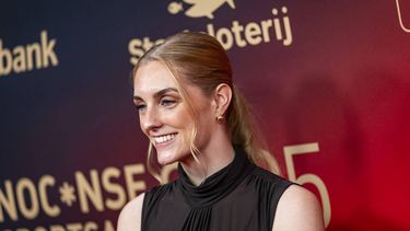 ARNHEM - Marrit Steenbergen op de rode loper voorafgaand aan de uitreiking van de sportprijzen tijdens het NOC*NSF Sportgala. ANP REMKO DE WAAL