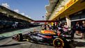 BAHREIN - Max Verstappen (Red Bull Racing) tijdens de eerste vrije training op het Bahrain International Circuit in het woestijngebied Sakhir voorafgaand aan de Grote Prijs van Bahrein. ANP REMKO DE WAAL