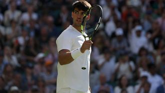 epa12210937 Carlos Alcaraz of Spain celebrates winning his Men's 2nd round match against Oliver Tarvet of Britain at the Wimbledon Championships, Wimbledon, Britain, 02 July 2025.  EPA/NEIL HALL  EDITORIAL USE ONLY