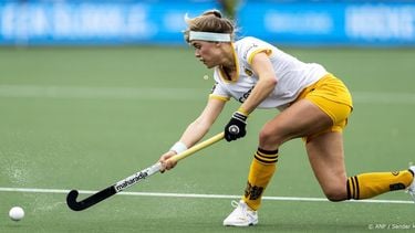 AMSTELVEEN - Danique van der Veerdonk van HC Den Bosch in de wedstrijd tegen Club Campo De Madrid, tijdens de finalewedstrijd vrouwen van de Euro Hockey League op 10 april 2023 in Amstelveen, Nederland. ANP SANDER KONING