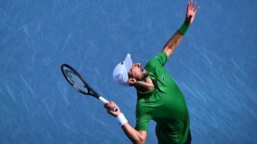 epa12686602 Novak Djokovic of Serbia in action during the men’s  quarterfinals against Lorenzo Musetti of Italy on day 11 of the 2026 Australian Open tennis tournament at Melbourne Park in Melbourne, Australia, 28 January 2026.  EPA/JOEL CARRETT AUSTRALIA AND NEW ZEALAND OUT