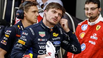 epa12855988 Red Bull Racing driver Max Verstappen (C) of the Netherlands reacts at the pit during the Qualifying for the Formula 1 Japanese Grand Prix at the Suzuka International Racing Course racetrack in Suzuka, Japan, 28 March 2026. The 2026 Formula 1 Japanese Grand Prix is held on 29 March.  EPA/FRANCK ROBICHON / POOL