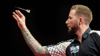 2023-04-30 20:33:59 LEEUWARDEN - Danny Noppert tijdens de kwartfinale tijdens het Dutch Darts Championship 2023 in het WTC Leeuwarden. Dit darttoernooi is de zesde Europese tour georganiseerd door de Professional Darts Corporation (PDC). ANP SANDER KONING