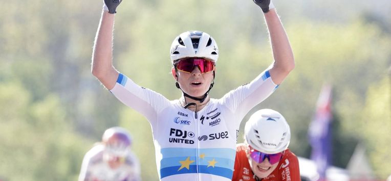 epa12907193 Dutch cyclist Demi Vollering of FDJ - Suez celebrates winning the Fleche Wallonne Women one-day cycling classic over 148.2km in Huy, Belgium, 22 April 2026.  EPA/OLIVIER MATTHYS