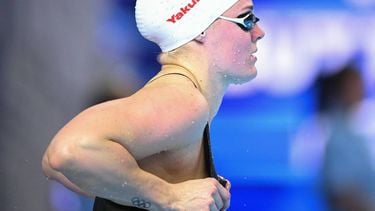 Netherlands' swimmer Tessa Giele arrives to compete in a heat of the women's 50m butterfly swimming event during the 2025 World Aquatics Championships in Singapore on August 1, 2025. 
François-Xavier MARIT / AFP