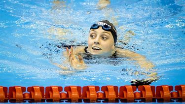 2023-07-29 22:15:48 FUKUOKA - Marrit Steenbergen wint de swim off voor de finale van de 50 vrij vrouwen op de zevende dag van het WK Zwemmen in Japan. ANP KOEN VAN WEEL