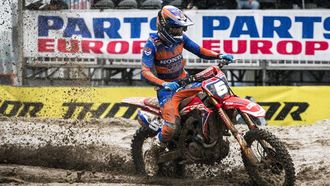 ASSEN - Calvin Vlaanderen tijdens de warming-up op het TT Circuit tijdens de Motocross of Nations. Deelnemende motorcrossrijders uit meer dan 40 landen strijden om de overwinning.  ANP VINCENT JANNINK