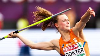 ROME - Sofie Dokter in actie bij het speerwerpen in de meerkamp op de tweede dag van de Europese kampioenschappen atletiek. ANP IRIS VAN DEN BROEK