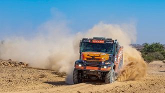 epa11805794 Dutch driver Kees Koolen, Dutch co-driver Wouter de Graaff, and Czech co-driver Daniel Kozlovsky drive their Iveco PowerStar for MM Technology during the first stage of the 2025 Dakar Rally, in Bisha, Saudi Arabia, 04 January 2025.  EPA/Gerard Laurenssen