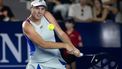 epa11563737 Linda Noskova of the Czech Republic in action against Lulu Sun of New Zealand during the final of the Monterrey Open tennis tournament in Monterrey, Mexico, 24 August 2024.  EPA/MIGUEL SIERRA