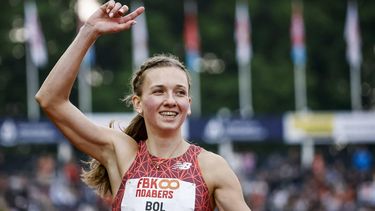 HENGELO - Femke Bol (NED) in actie op het onderdeel 400 meter horden voor vrouwen tijdens de 44e editie van de FBK Games. ANP VINCENT JANNINK